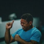 Mastering Hand Signals Dog Commands for Deaf Dogs: A Visual Training Blueprint